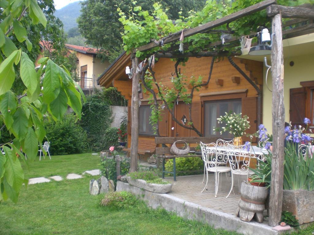 Pera Rionda Bed and Breakfast Caprie Eksteriør billede